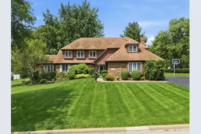 8100 Lake Ridge Drive, Burr Ridge, IL 60527 - Photo 4