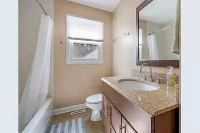 33 Woodbine Drive, Crystal Lake, IL 60014 - Photo 20