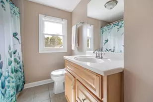 33 Woodbine Dr, Crystal Lake, IL 60014 - Photo 14
