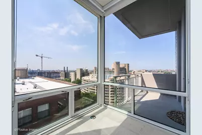 170 W Polk Street #1404, Chicago, IL 60605 - Photo 18