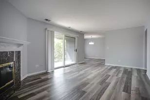 2113 Ammer Ridge Ct, Glenview, IL 60025 - Photo 6
