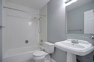 2113 Ammer Ridge Ct, Glenview, IL 60025 - Photo 20