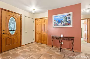 5009 Sandburg Dr, McHenry, IL 60050 - Photo 8