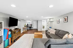 4410 N Sacramento Ave, Chicago, IL 60625 - Photo 18