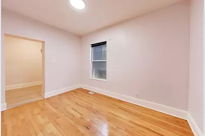 8301 S Maryland Avenue, Chicago, IL 60619 - Photo 14