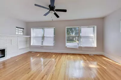 8301 S Maryland Avenue, Chicago, IL 60619 - Photo 4