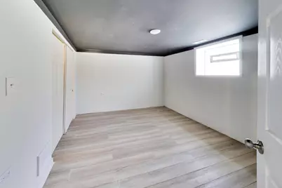 8301 S Maryland Avenue, Chicago, IL 60619 - Photo 28