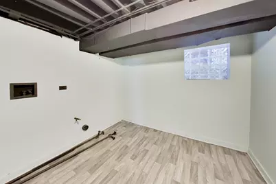 8301 S Maryland Avenue, Chicago, IL 60619 - Photo 30
