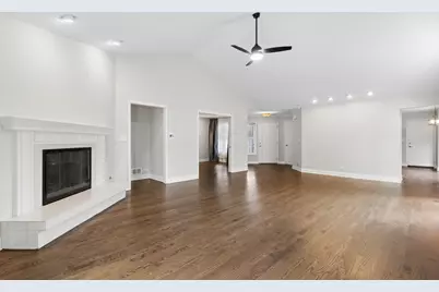 464 Park Barrington Drive, Barrington, IL 60010 - Photo 8