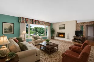 16W055 63rd St, Willowbrook, IL 60527 - Photo 6