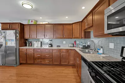935 E 169th Street, South Holland, IL 60473 - Photo 22