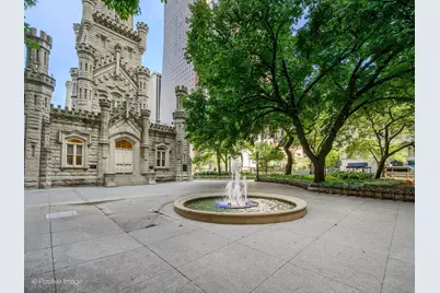 800 N Michigan Avenue #4703, Chicago, IL 60611 - Photo 42