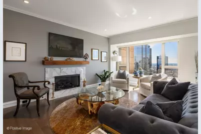 800 N Michigan Avenue #4703, Chicago, IL 60611 - Photo 8