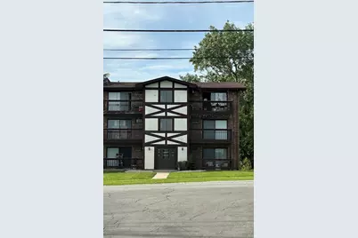 3640 W 119th Street #302, Alsip, IL 60803 - Photo 2