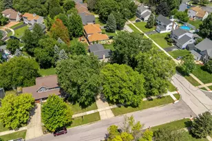 2613 Midland Dr, Naperville, IL 60564 - Photo 36
