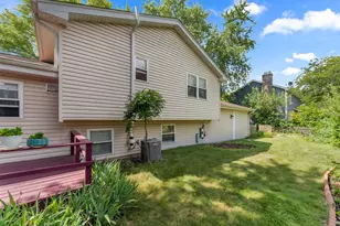 2613 Midland Dr, Naperville, IL 60564 - Photo 30