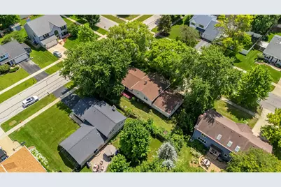 2613 Midland Drive, Naperville, IL 60564 - Photo 2