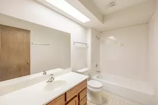 21610 Peterson Ave, Sauk Village, IL 60411 - Photo 8