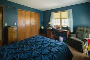 800 Burgess Dr, Utica, IL 61373 - Photo 12
