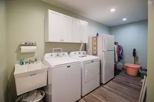 800 Burgess Dr, Utica, IL 61373 - Photo 14