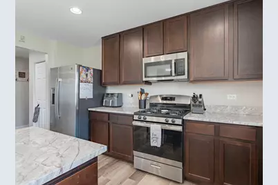 1004 Daniel Street, Plano, IL 60545 - Photo 8