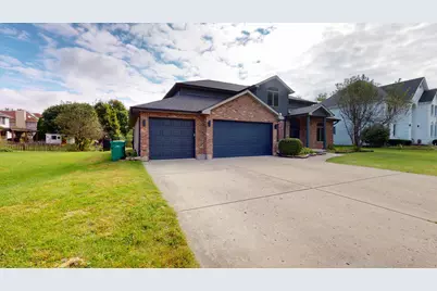16127 Burgundy Drive, Plainfield, IL 60586 - Photo 2