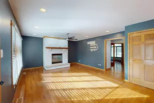 16127 Burgundy Dr, Plainfield, IL 60586 - Photo 10