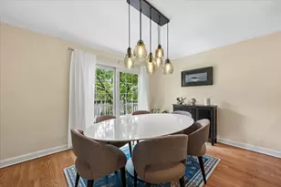 2304 N Lakewood Ave, Chicago, IL 60614 - Photo 6