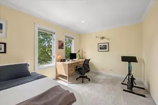 2304 N Lakewood Ave, Chicago, IL 60614 - Photo 12