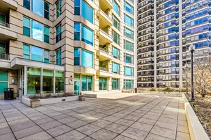 25 E Superior St, Chicago, IL 60611 - Photo 36