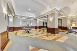 25 E Superior St, Chicago, IL 60611 - Photo 4
