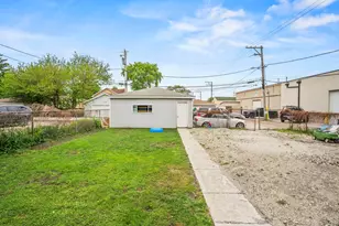 4635 Eberly Ave, Brookfield, IL 60513 - Photo 1