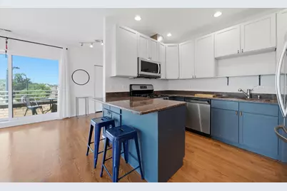 3801 N Kedzie Avenue #3S, Chicago, IL 60618 - Photo 2
