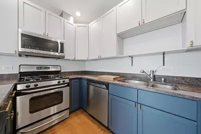 3801 N Kedzie Avenue #3S, Chicago, IL 60618 - Photo 4