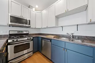 3801 N Kedzie Ave, Chicago, IL 60618 - Photo 4