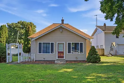 809 W 5th Street, Rock Falls, IL 61071 - Photo 1