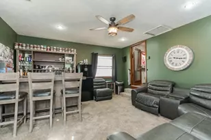 908 E Chestnut St, Pontiac, IL 61764 - Photo 44