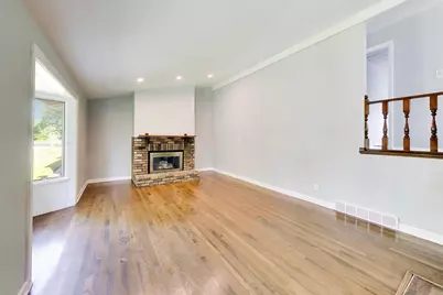 2925 E 188th Place, Lansing, IL 60438 - Photo 4