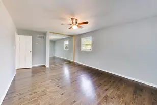 2925 E 188th Pl, Lansing, IL 60438 - Photo 12