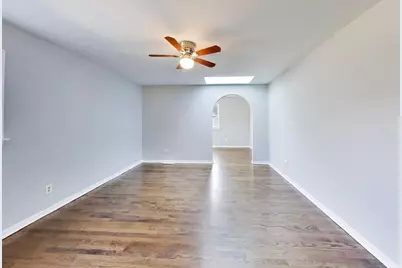 2925 E 188th Place, Lansing, IL 60438 - Photo 10