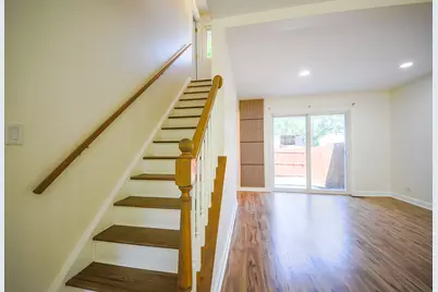 4092 Quincy Court, Streamwood, IL 60107 - Photo 10