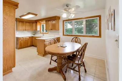 252 Millford Lane, Bloomingdale, IL 60108 - Photo 12