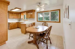 252 Millford Ln, Bloomingdale, IL 60108 - Photo 12