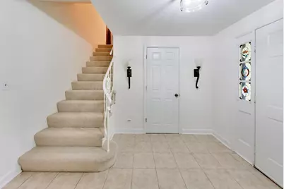 252 Millford Lane, Bloomingdale, IL 60108 - Photo 4