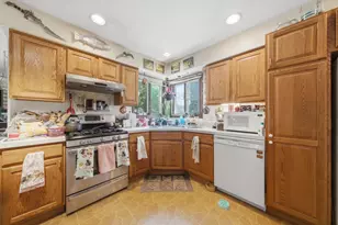 2924 Acorn Ln, Northbrook, IL 60062 - Photo 10