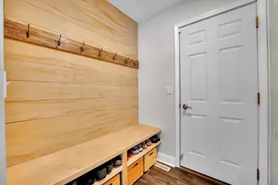 230 English Lane, Winthrop Harbor, IL 60096 - Photo 18