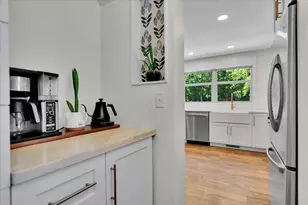 230 English Ln, Winthrop Harbor, IL 60096 - Photo 16