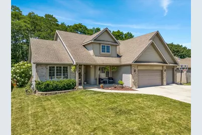 230 English Lane, Winthrop Harbor, IL 60096 - Photo 1