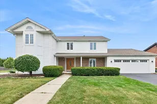 1858 Princeton Cir, Naperville, IL 60565 - Photo 1