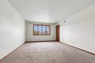 1858 Princeton Cir, Naperville, IL 60565 - Photo 14